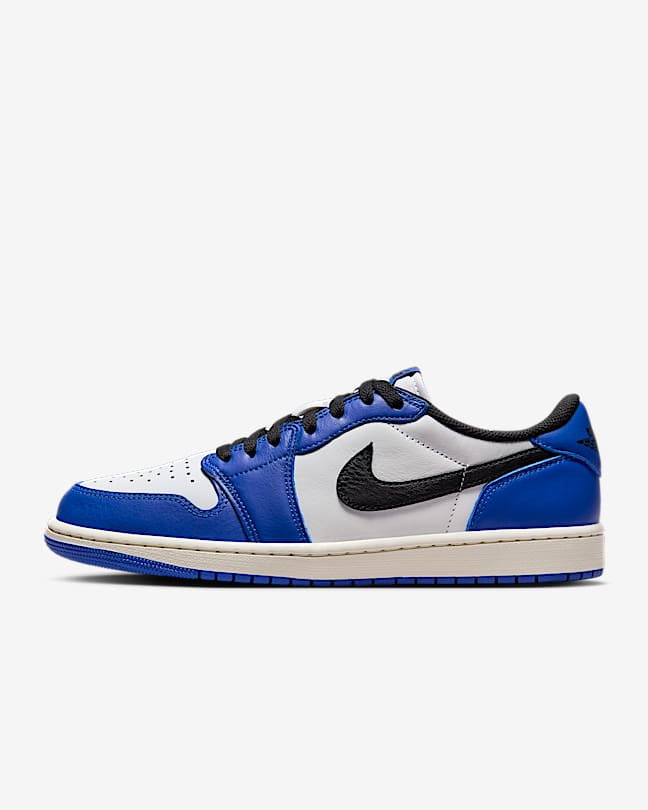Nike snkrs zwroty store